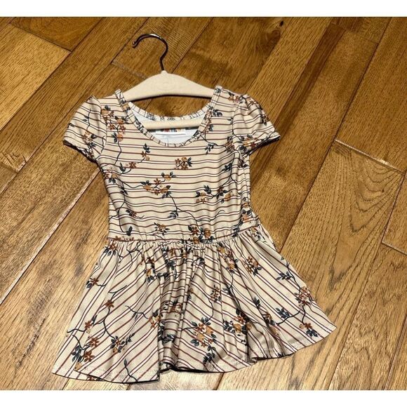 DotDot‎ Smile Dress - Picture 1 of 4